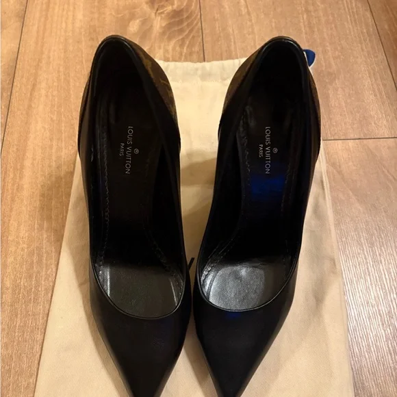 Louis Vuitton Black and Monogram Heels - Picture 9 of 10